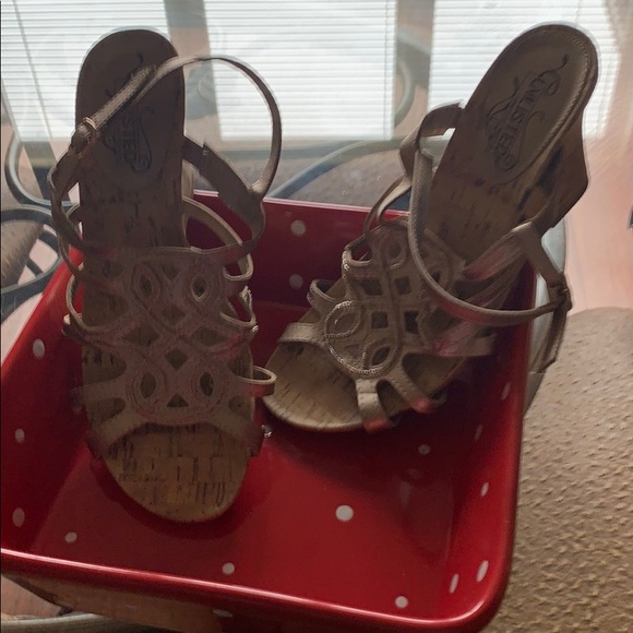 A Unlisted product production by Kenneth Cole👠 - Picture 4 of 4